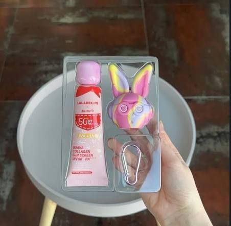 Сонцезахисний крем з екстрактом гуави Lalarecipe Guava Collagen Sun Cream Limited Edition MO-1821 фото