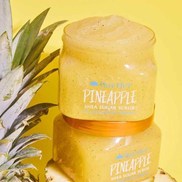 Сахарный скраб "Ананас и тропические фрукты" TREE HUT PINEAPPLE SUGAR SCRUB, 510г M01048 фото