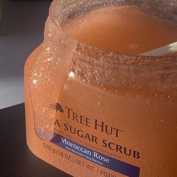 Цукровий скраб "Мароканська троянда" TREE HUT MOROCCAN ROSE SUGAR SCRUB, 510г M01049 фото