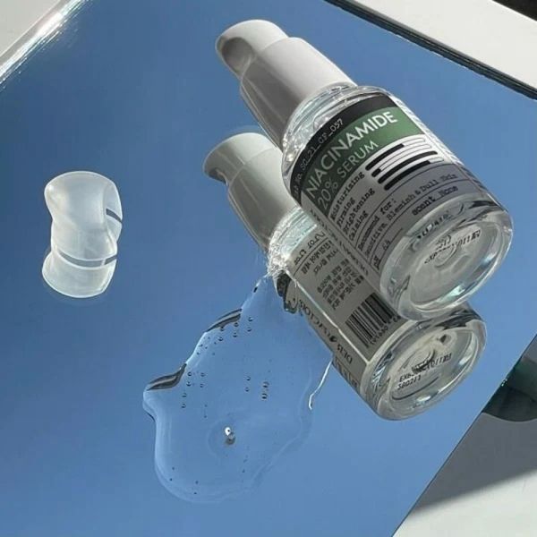 Сироватка для обличчя з ніацинамідом 20% Derma Factory Niacinamide 20% Serum, 30 мл M01245 фото