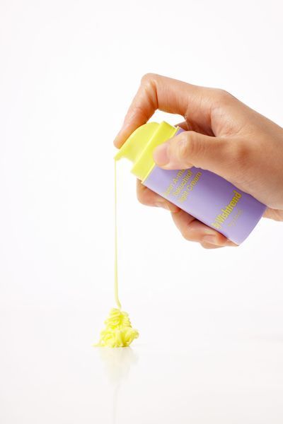 Нічний крем з ретинолом та бакучіолом By Wishtrend Vitamin A-mazing Bakuchiol Night Cream мініатюра 10 мл M00135 фото