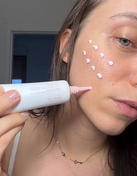 Відновлюючий бар'єрний крем з 1.5% веганського PDRN SKIN1004 Madagascar Centella PDRN 1.5 Cream 30 мл MO-1835 фото