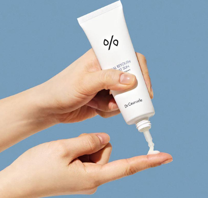Набор увлажняющих солнцезащитных кремов SPF 50+/PA++++ 2 в 1 Dr.Ceuracle Hyal Reyouth Moist Sun Duo Set 2 в 1 Dr.Ceuracle Hyal Reyouth Moist Sun Duo Set M01260 фото