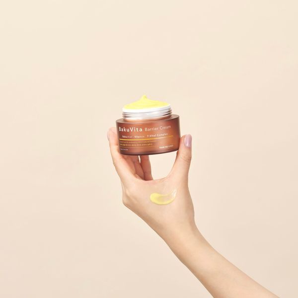 Зволожувальний крем з бакучіолом і вітамінами C та E THANK YOU FARMER BakuVita Barrier Cream 50 ml M00980 фото