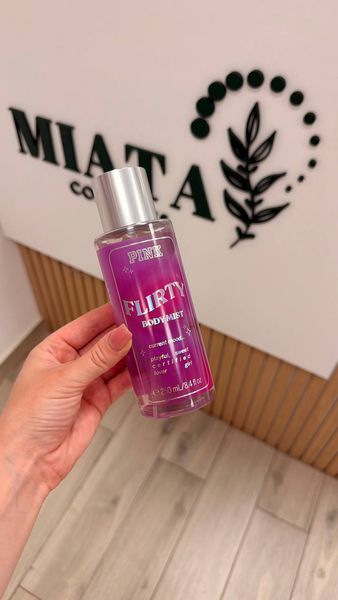 Парфюмированный мист PINK FLIRTY Body Mist MO-1797 фото