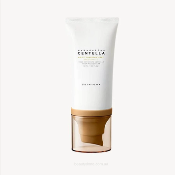 Легкий сонцезахисний крем SKIN1004 Madagascar Centella Air-Fit Suncream Light SPF30 PA++++ M00957 фото