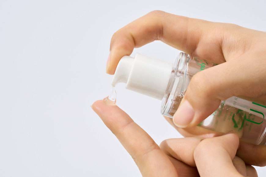 Мультифункціональна есенція UIQ Biome Remedy&trade; Essence 30 ml МО1429 фото