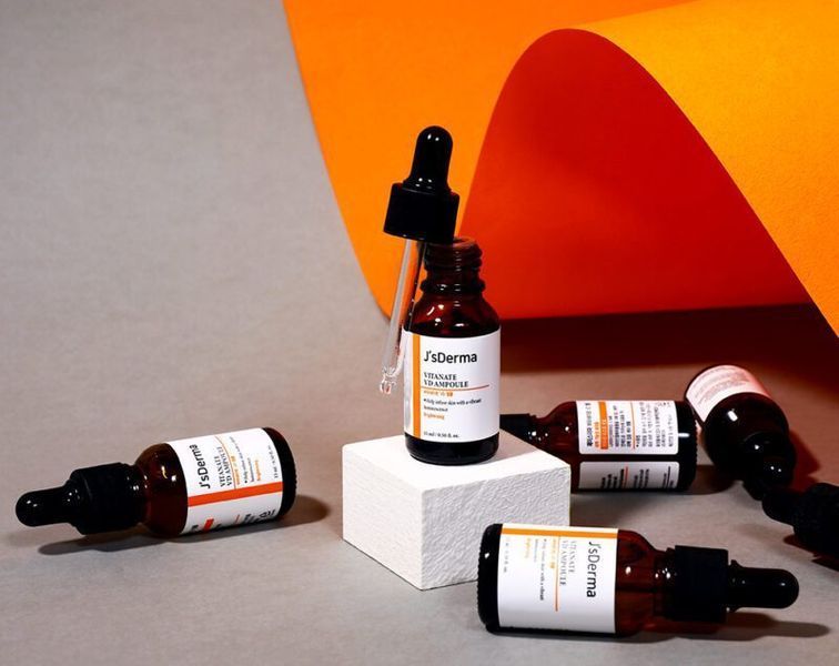 Сыворотка осветляющая с ниацинамидом J'sDerma Vitanate VD Ampoule 15 ml M01282 фото