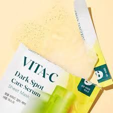 Освітлювальна тканинна маска з вітаміном С Goodal Green Tangerine Vita C Dark Spot Serum Sheet Mask  M01310 фото