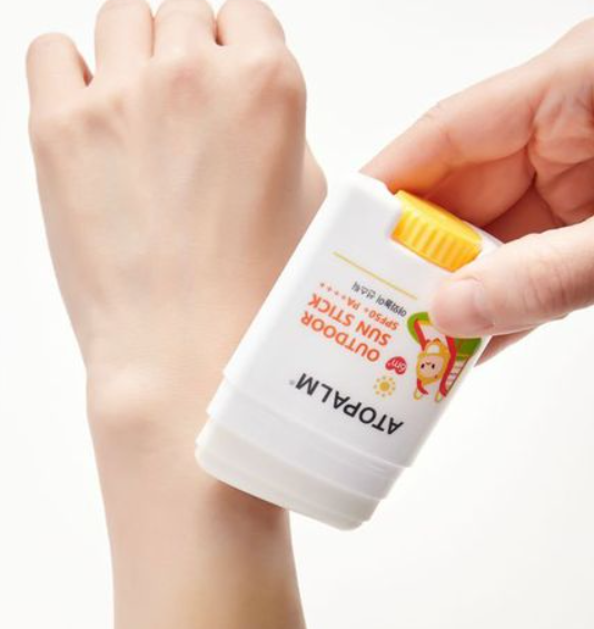 Стик солнцезащитный детский Atopalm Outdoor Sun Stick SPF50+ PA++++ 21 г M01189 фото